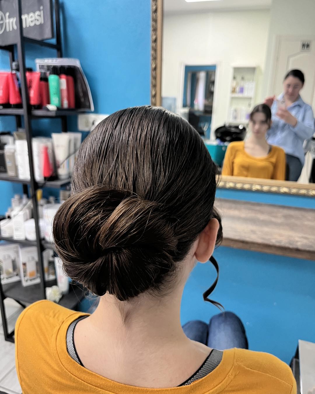 Coafuri pentru mirese din Timișoara și Dumbrăvița – eleganță și naturalețe în ziua ta specială