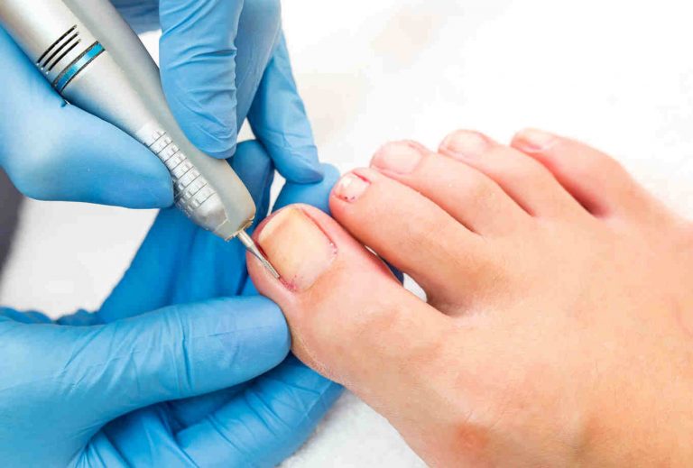 Pedichiură Clasică